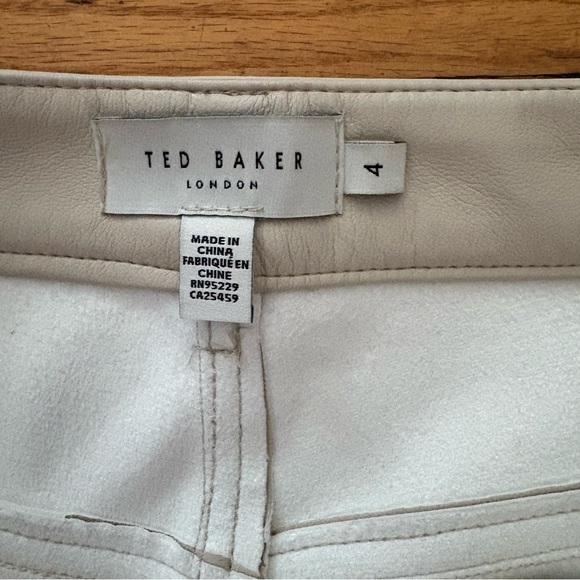 Ted Baker Cream Faux Leather Crops Size 10 - Picture 3 of 7